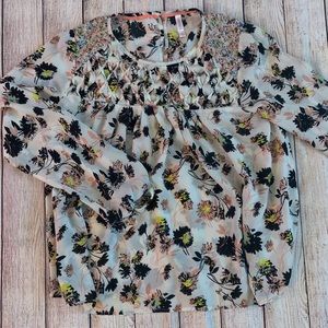 Long sleeved Floral Pattern Top